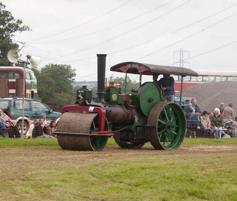 Aveling & Porter steam roller 