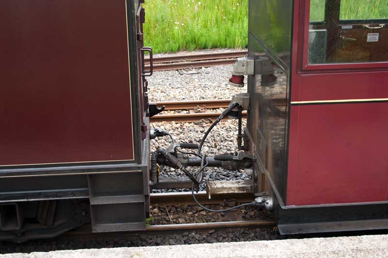 Bure Valley Railway coupling system 